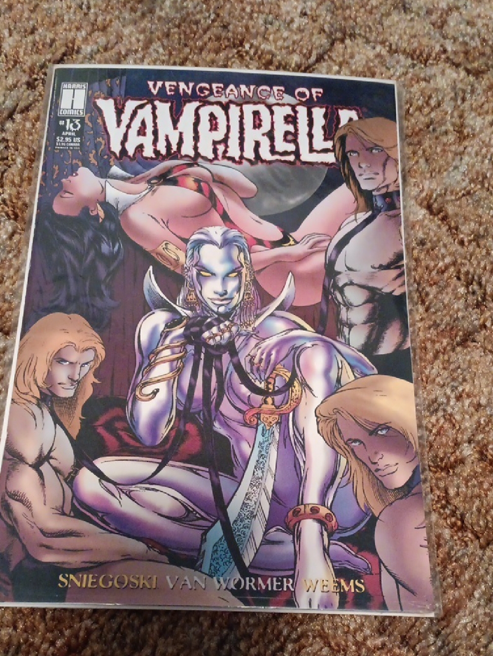 Vengeance of Vampirella Comic Book - Purple Cover